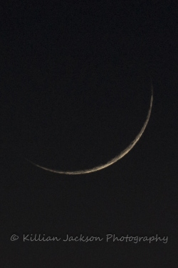 thin crescent, moon